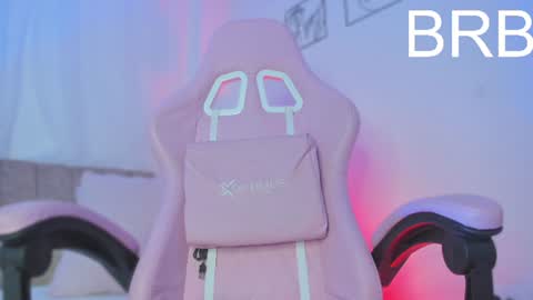 Lily  online show from June 29, 2026, 10:26 am