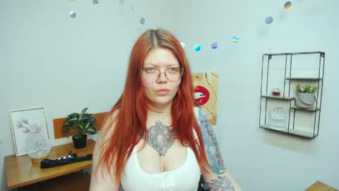 lina_ri online show from May 23, 2026, 5:06 pm