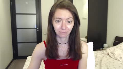 Snapshot of lina_rouge_ chatting on June 26, 2026, 4:50 am Lina Rouge online show from June 26, 2026, 4:50 am