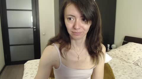 Snapshot of lina_rouge_ chatting on July 8, 2026, 3:11 am Lina Rouge online show from July 8, 2026, 3:11 am