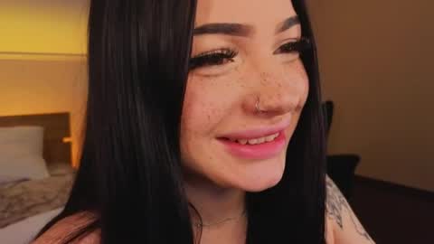 lisaaaliss online show from April 26, 2026, 10:57 am