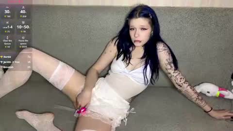 lisacuty online show from July 3, 2026, 7:09 pm