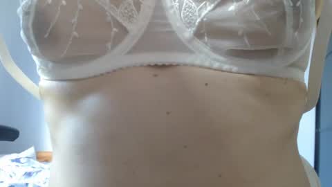 Lisaskybaby online show from June 29, 2026, 7:03 am