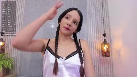 little_melody1 online show from June 18, 2026, 1:37 pm