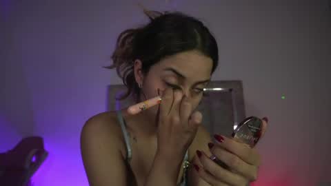 Snapshot of littlee_emma_ chatting on May 14, 2026, 11:22 pm littlee_emma_ online show from May 14, 2026, 11:22 pm