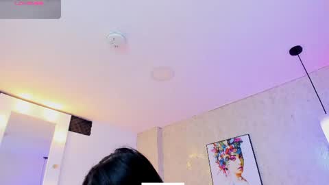 littlee_mia online show from June 30, 2026, 5:14 pm