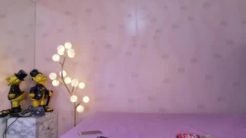 Tania  online show from May 14, 2026, 7:53 pm
