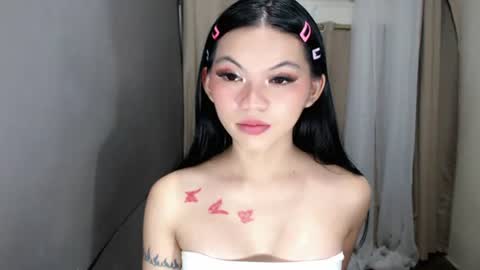littlelace_ online show from June 22, 2026, 1:18 am