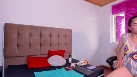 Snapshot of liz_grettel chatting on July 14, 2026, 6:57 pm liz_grettel online show from July 14, 2026, 6:57 pm