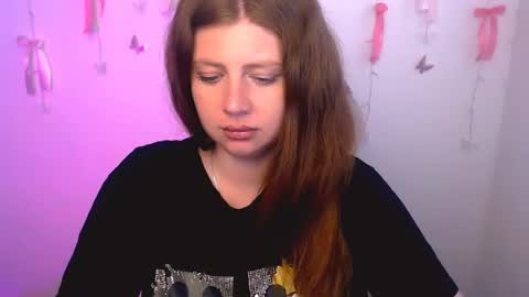 Lizzy3 online show from July 1, 2026, 11:12 am