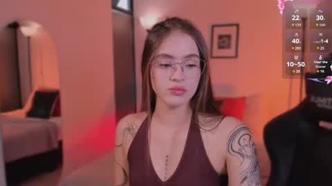 Lizzy Colins online show from July 12, 2026, 3:25 pm
