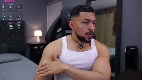 loganmartinx online show from June 13, 2026, 11:24 pm