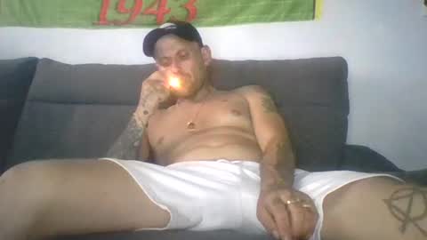 Snapshot of lokitospain chatting on July 12, 2026, 2:41 pm PollonSpanish37 online show from July 12, 2026, 2:41 pm