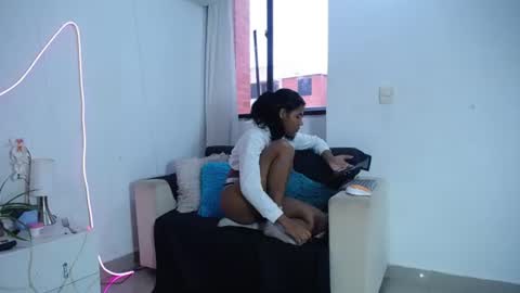 lola_lustrum online show from July 23, 2026, 4:16 pm