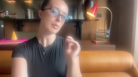 Frt Pr1ncess online show from July 26, 2026, 5:53 pm