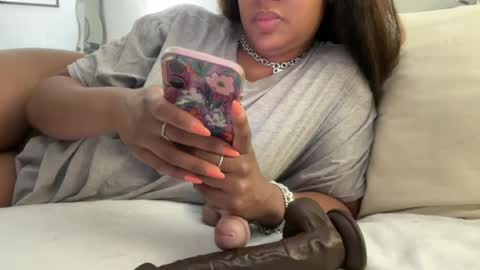 Lola Lustful online show from July 23, 2026, 1:58 am
