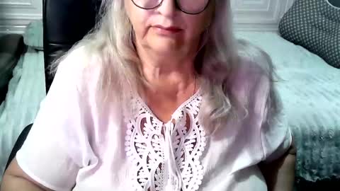 LolkaAlyss online show from July 21, 2026, 4:42 pm