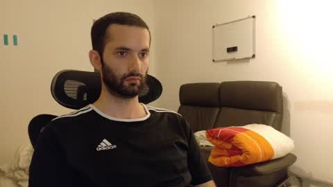 londonboy918070 online show from July 28, 2026, 6:31 pm