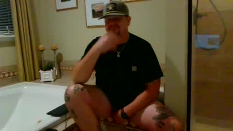 longlastingviking online show from June 17, 2026, 4:04 am