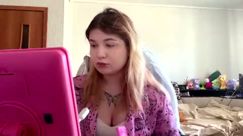 Stasha online show from July 24, 2026, 3:04 am
