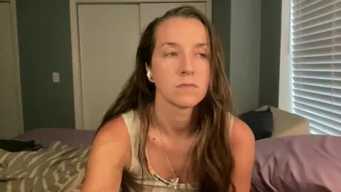 lothlori online show from June 11, 2026, 12:08 am