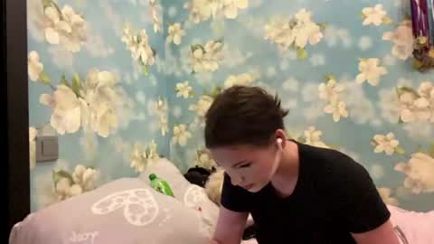 Sasha online show from July 2, 2026, 6:36 pm