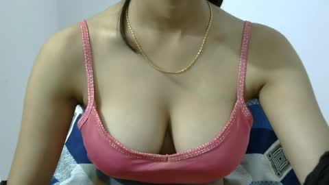 Riva online show from July 20, 2026, 11:01 am