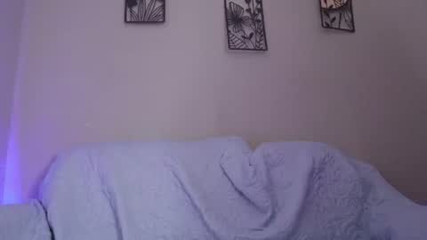 katalina   online show from June 18, 2026, 4:13 am