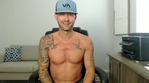 lovehatlovers online show from July 6, 2026, 1:08 pm