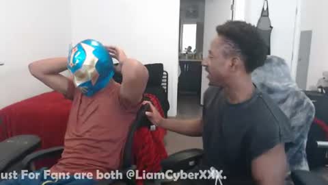 loveleexd21 online show from July 19, 2026, 8:12 pm