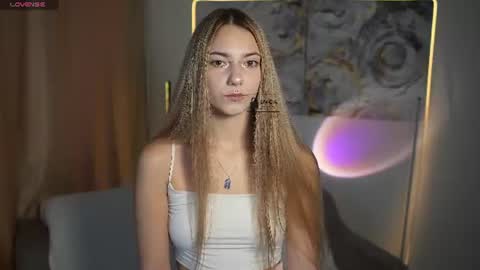 Snapshot of lovelygracee chatting on July 22, 2026, 3:37 pm lovelygracee online show from July 22, 2026, 3:37 pm