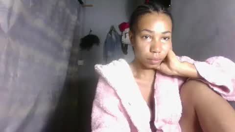 Snapshot of lovemarie08 chatting on April 24, 2026, 10:01 pm lovemarie08 online show from April 24, 2026, 10:01 pm
