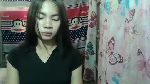 loving_rhean online show from May 27, 2026, 2:41 am
