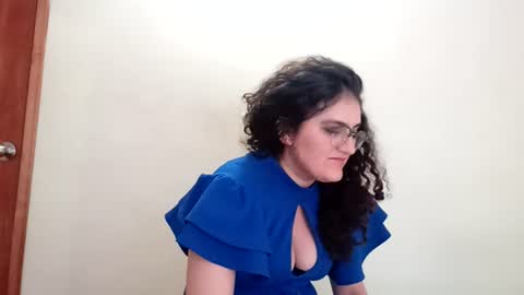 luana363 online show from July 22, 2026, 8:44 pm