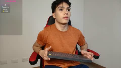 luandy_1 online show from July 2, 2026, 12:44 pm