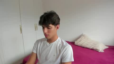 lucacosta19 online show from May 20, 2026, 7:09 pm