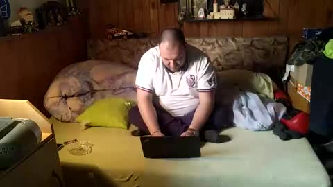 lucas84boy online show from February 3, 2025, 10:14 am