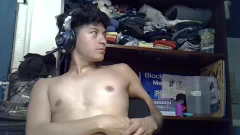 Snapshot of luchosaando chatting on May 7, 2026, 2:50 am Felipe online show from May 7, 2026, 2:50 am