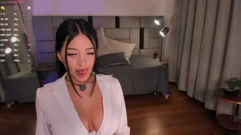 Luciana  Rest time I will return on December 2. online show from June 1, 2026, 2:24 am
