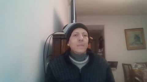 Luciano online show from May 21, 2026, 9:33 pm