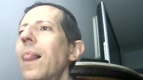 Luciano online show from August 4, 2026, 10:12 pm