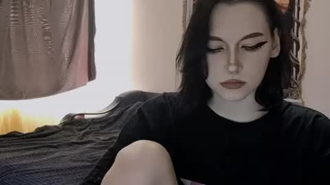 luckybastrad0677 online show from July 20, 2026, 3:32 am