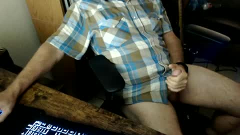 luckycharms9595 online show from June 25, 2026, 1:26 pm