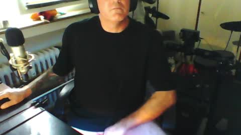 Snapshot of luckyfreak1 chatting on July 19, 2026, 5:27 pm call me Stefan online show from July 19, 2026, 5:27 pm