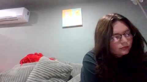 Snapshot of luckygirl96 chatting on November 3, 2025, 12:02 am luckygirl96 online show from November 3, 2025, 12:02 am