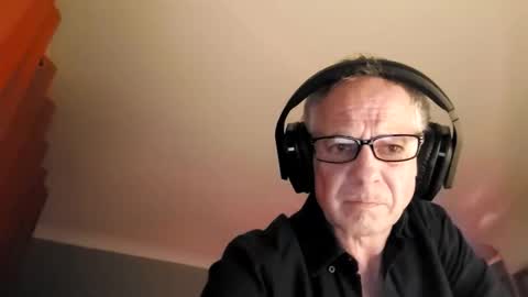 luckypuppy222 online show from May 4, 2026, 2:18 am