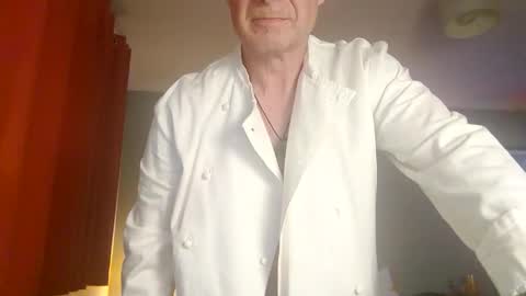 luckypuppy222 online show from June 8, 2026, 9:26 pm