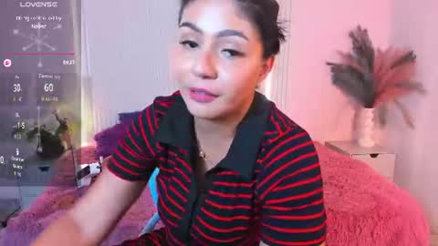 Lucy Wold online show from July 11, 2026, 7:49 pm