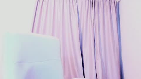 Luisa Diaz online show from August 6, 2026, 1:29 am