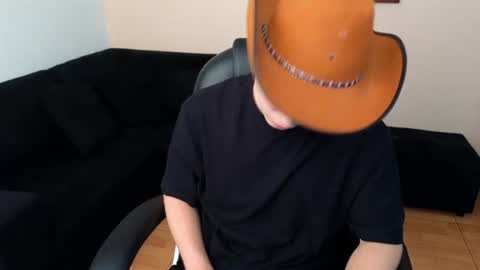 lukeboyce online show from July 25, 2026, 9:56 pm